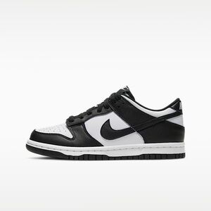Nike Classic Black and White Low-Tops